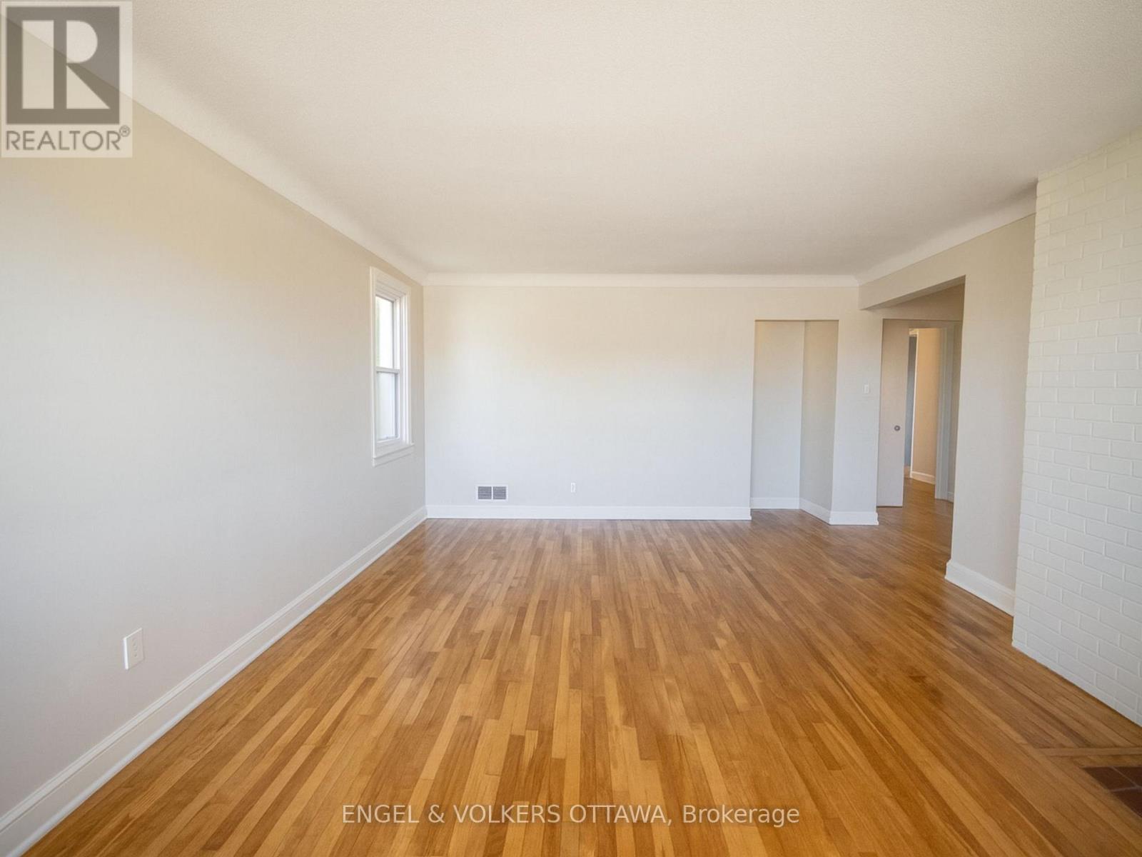 2114 Carling Avenue, Ottawa, Ontario  K2A 1G9 - Photo 3 - X12399247