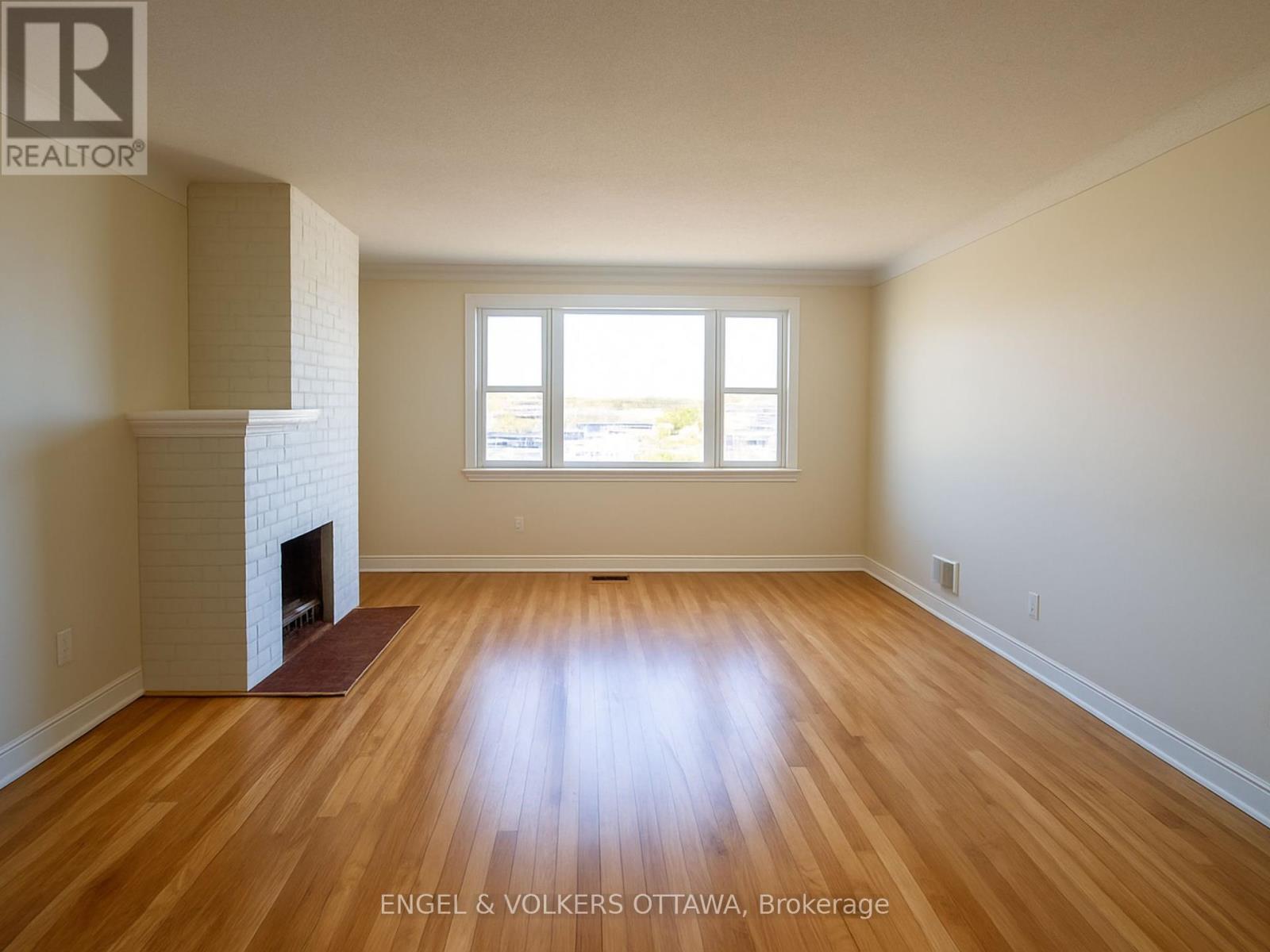 2114 Carling Avenue, Ottawa, Ontario  K2A 1G9 - Photo 8 - X12399247