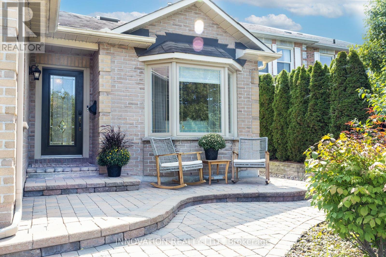 Property at 6594 DELORME AVENUE image 3