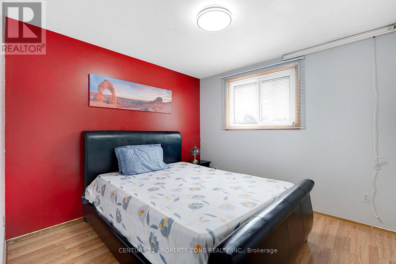 138 Berkindale Drive, Hamilton, Ontario  L8E 1M5 - Photo 12 - X12399206
