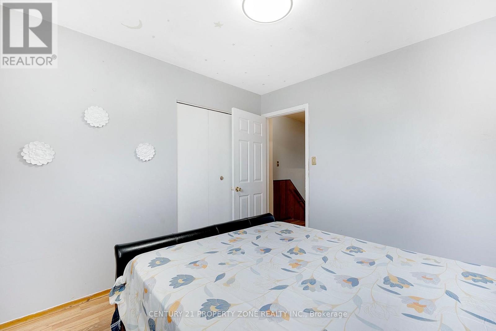 138 Berkindale Drive, Hamilton, Ontario  L8E 1M5 - Photo 15 - X12399206