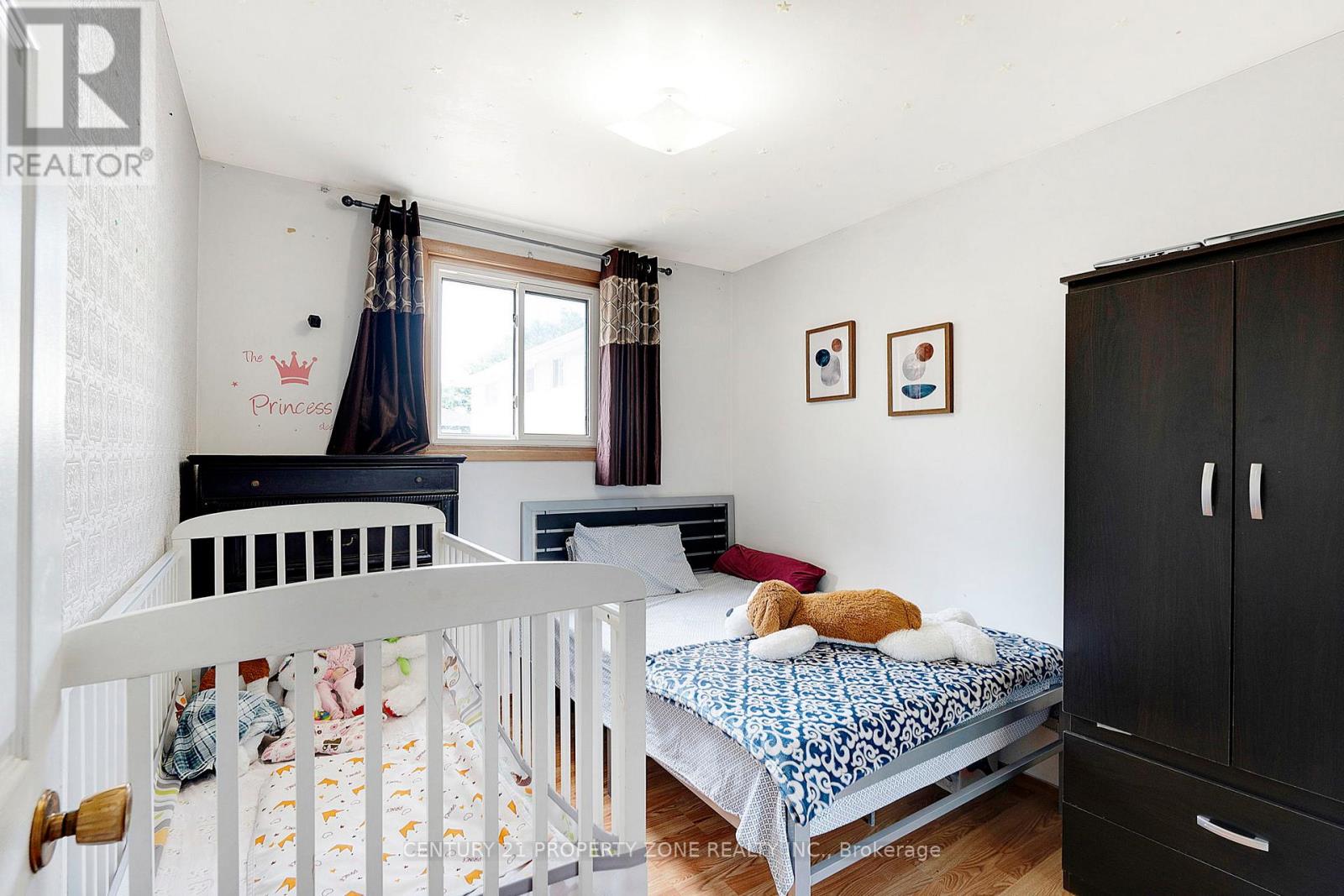138 Berkindale Drive, Hamilton, Ontario  L8E 1M5 - Photo 17 - X12399206