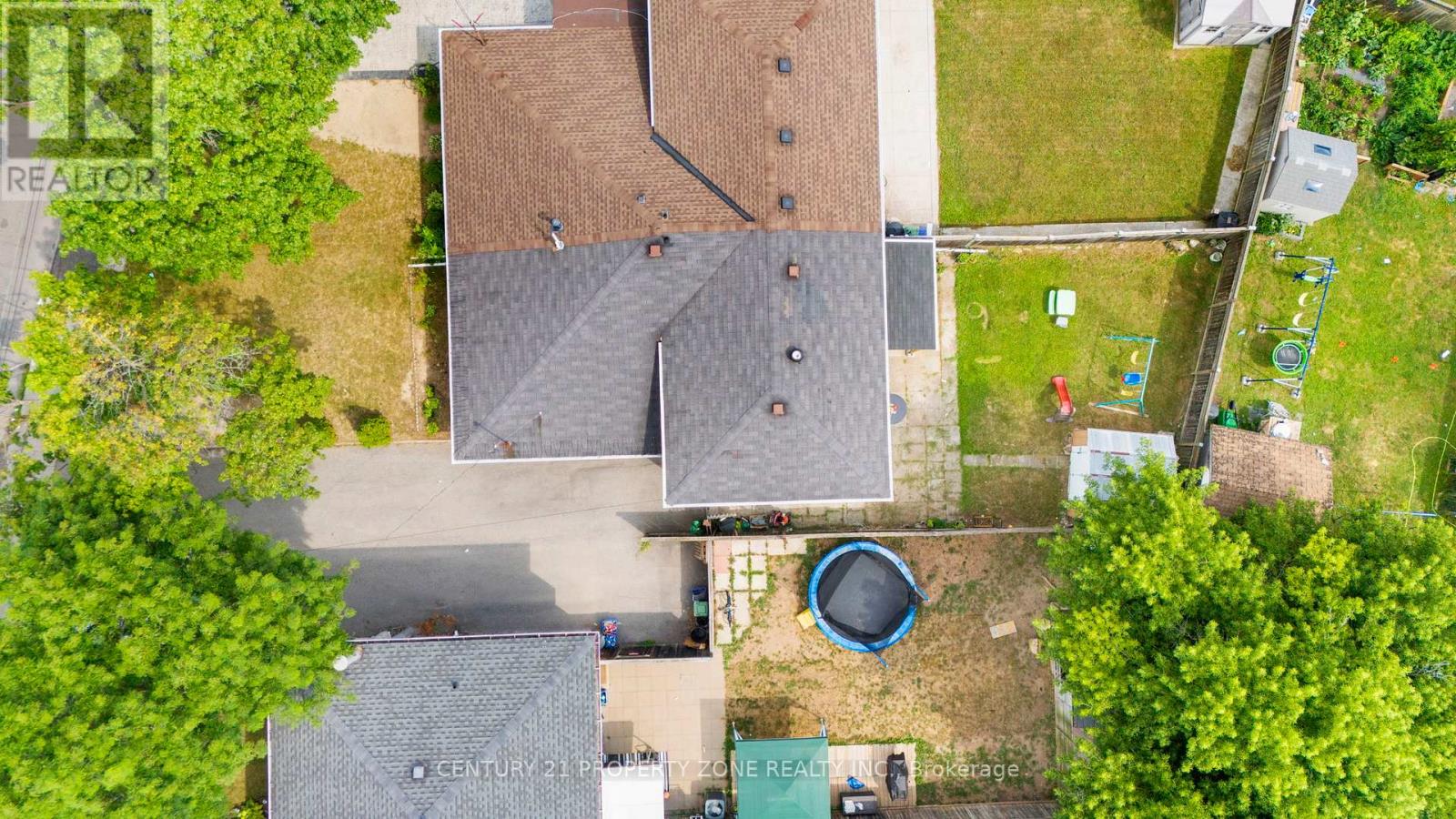 138 Berkindale Drive, Hamilton, Ontario  L8E 1M5 - Photo 24 - X12399206