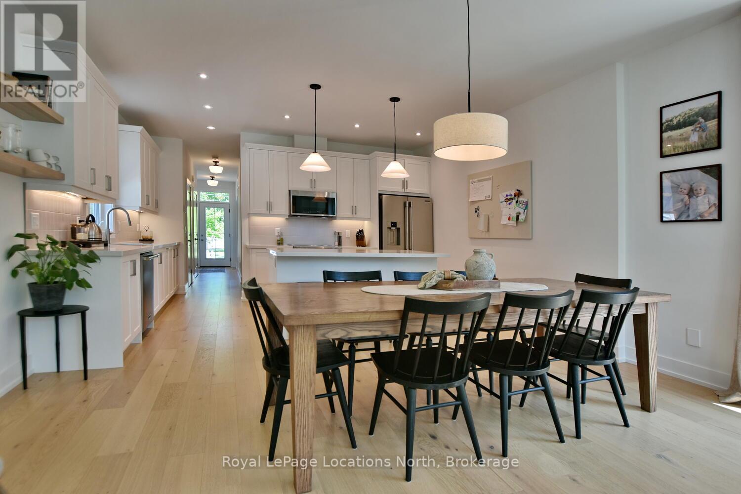 11 Locke Avenue, Clearview, Ontario  L0M 1S0 - Photo 24 - S12399273