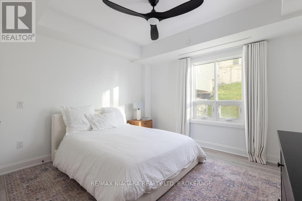 201 - 10 Dalhousie Avenue, St. Catharines (Port Dalhousie), Ontario  L2N 4W4 - Photo 22 - X12399275