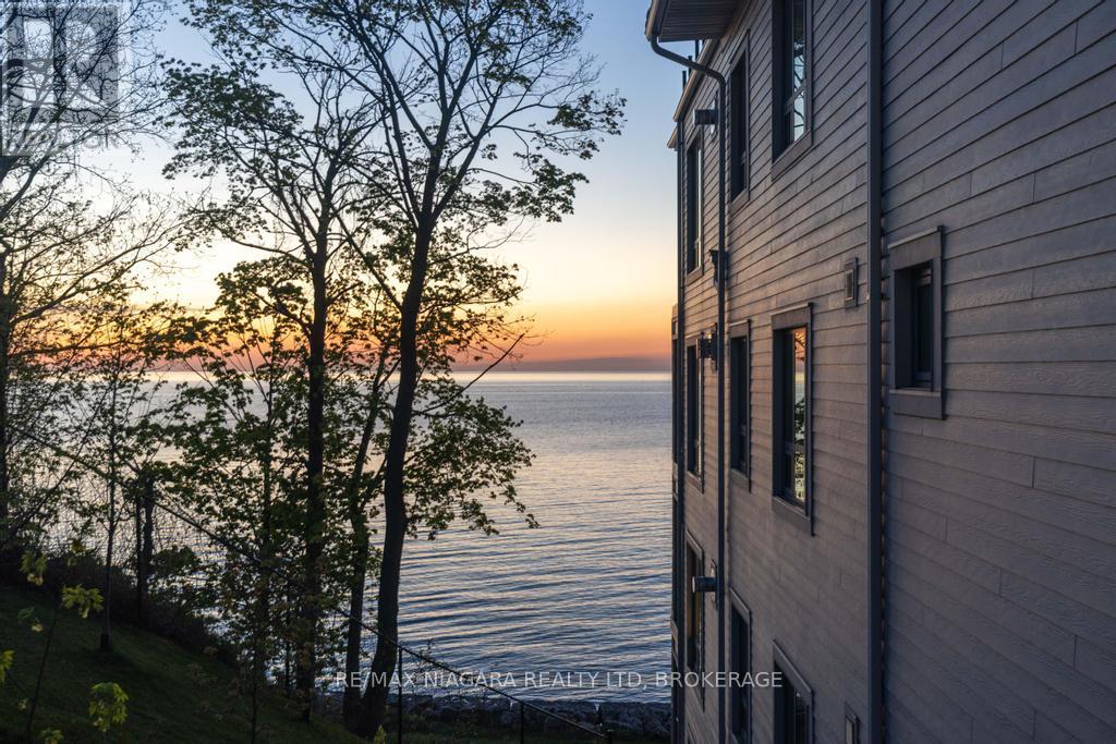 201 - 10 Dalhousie Avenue, St. Catharines (Port Dalhousie), Ontario  L2N 4W4 - Photo 32 - X12399275