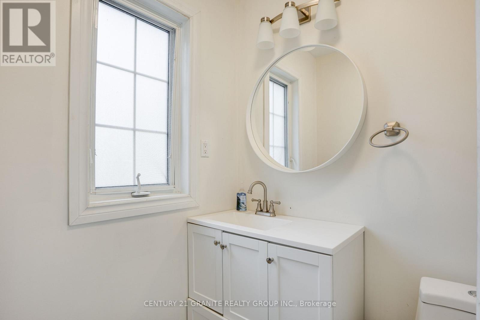 1049 Limerick Lake Road, Limerick, Ontario  K0L 1W0 - Photo 10 - X12399274