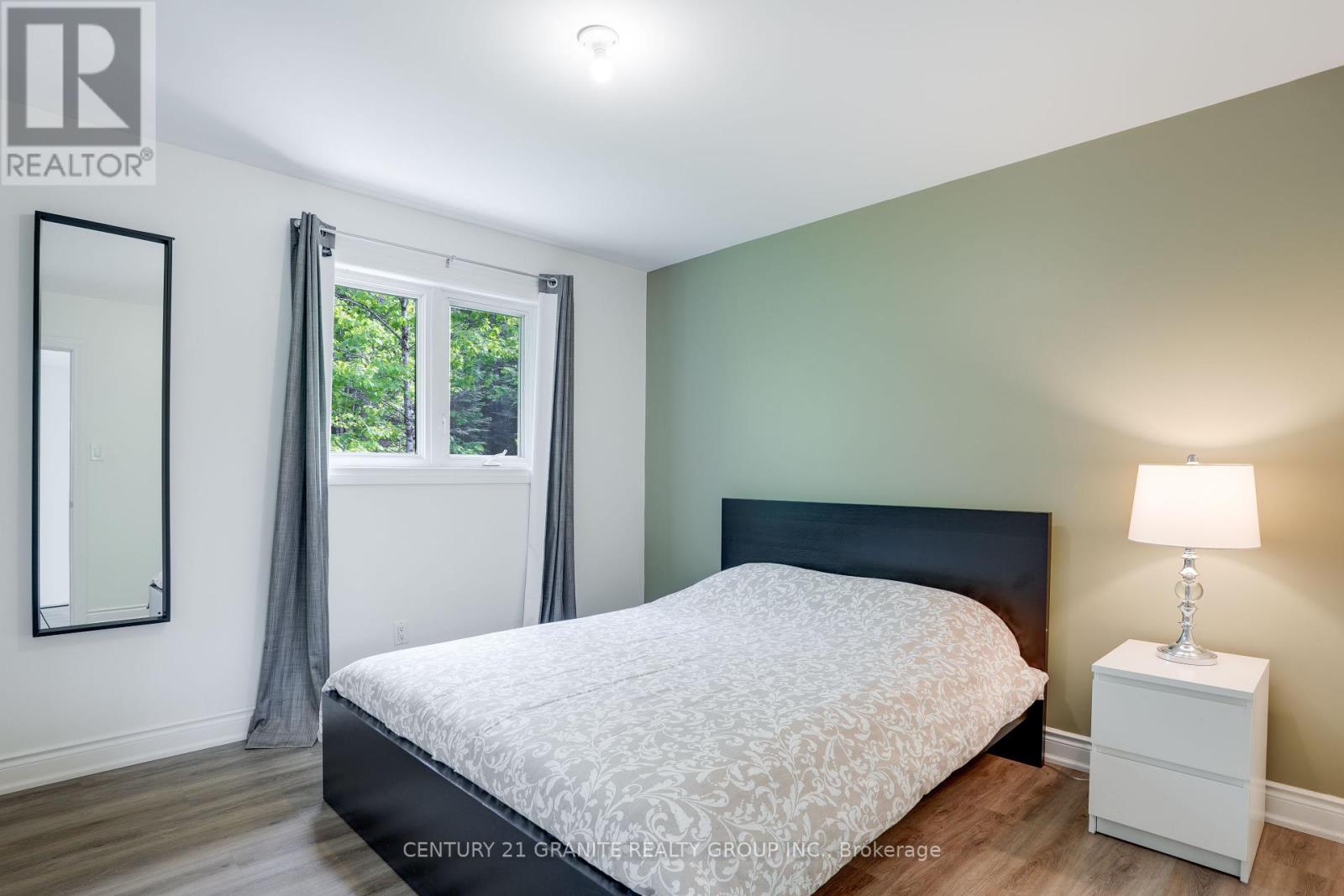 1049 Limerick Lake Road, Limerick, Ontario  K0L 1W0 - Photo 14 - X12399274