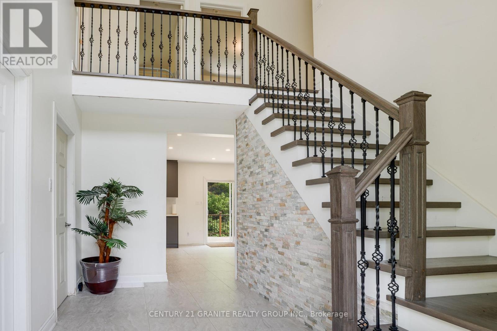 1049 Limerick Lake Road, Limerick, Ontario  K0L 1W0 - Photo 3 - X12399274