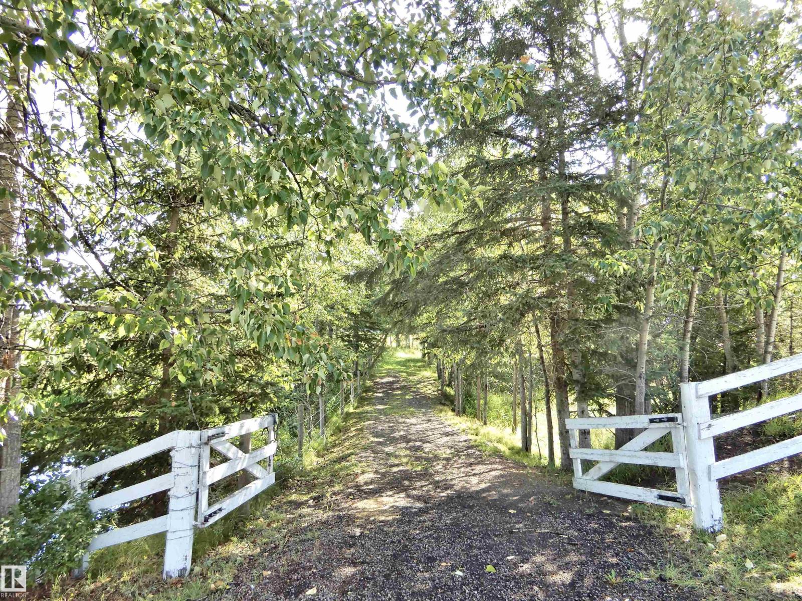 1320 Twsp 570, Rural Barrhead County, Alberta  T0E 1V0 - Photo 23 - E4457410