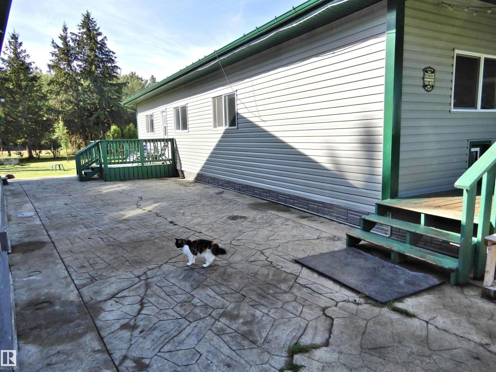 1320 Twsp 570, Rural Barrhead County, Alberta  T0E 1V0 - Photo 3 - E4457410