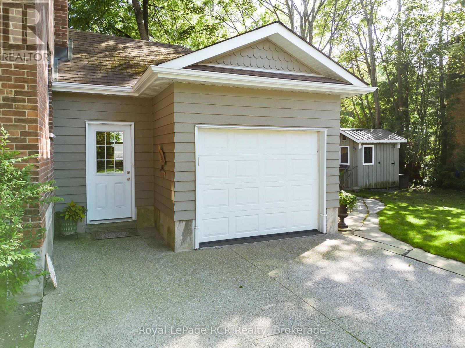 1198 4th Avenue W, Owen Sound, Ontario  N4K 4W5 - Photo 32 - X12393648