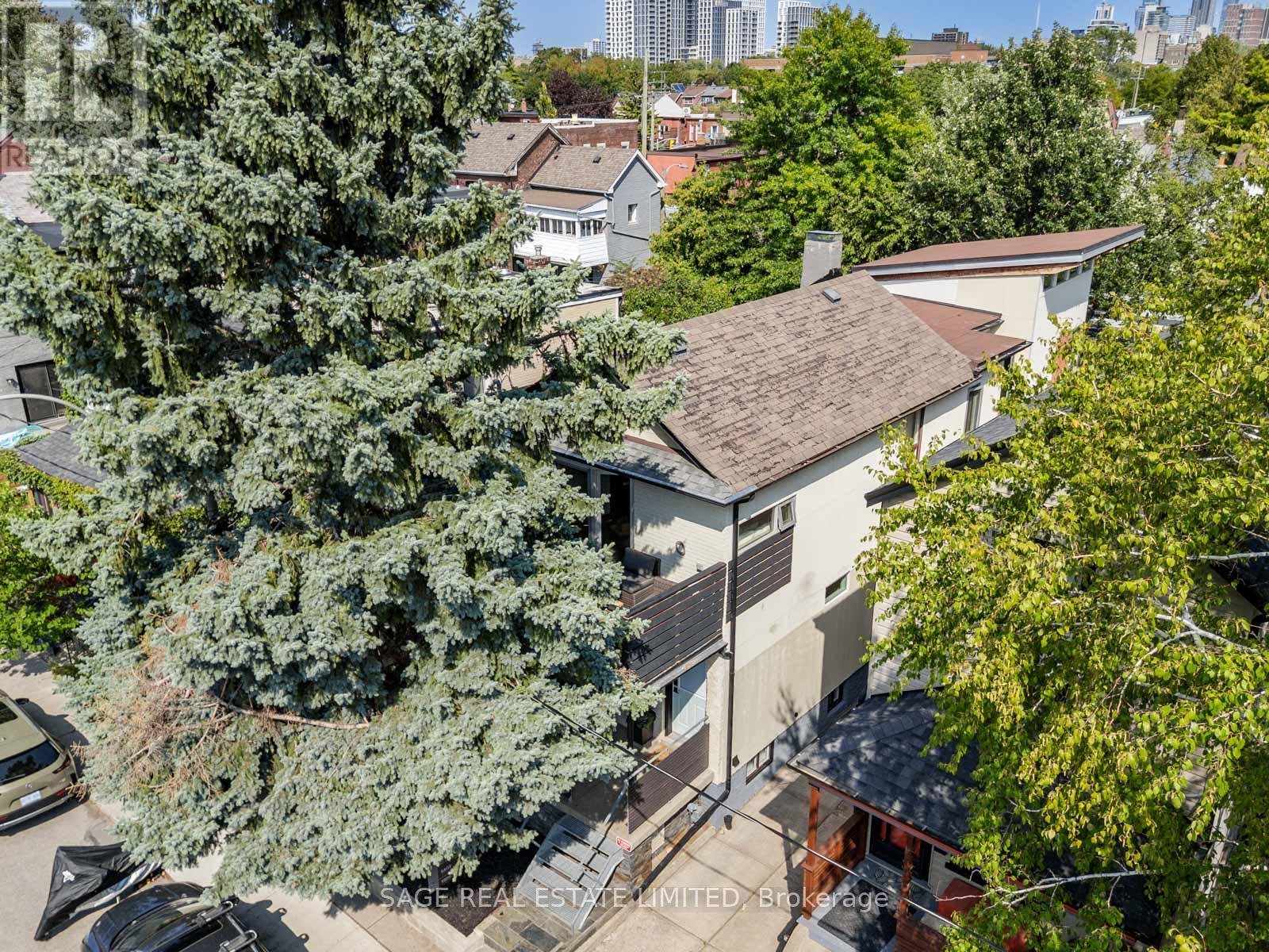 53 Jersey Avenue, Toronto, Ontario  M6G 3A4 - Photo 9 - C12394708