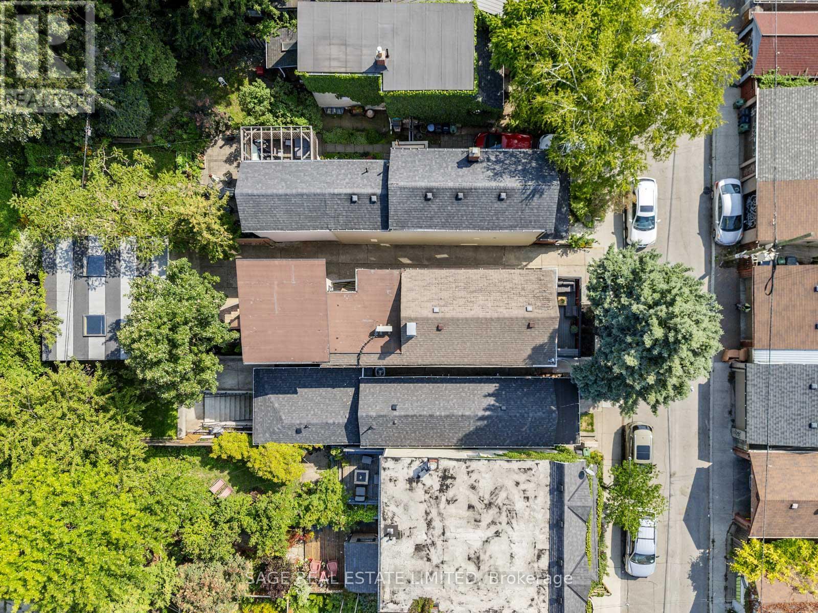 53 Jersey Avenue, Toronto, Ontario  M6G 3A4 - Photo 8 - C12394708