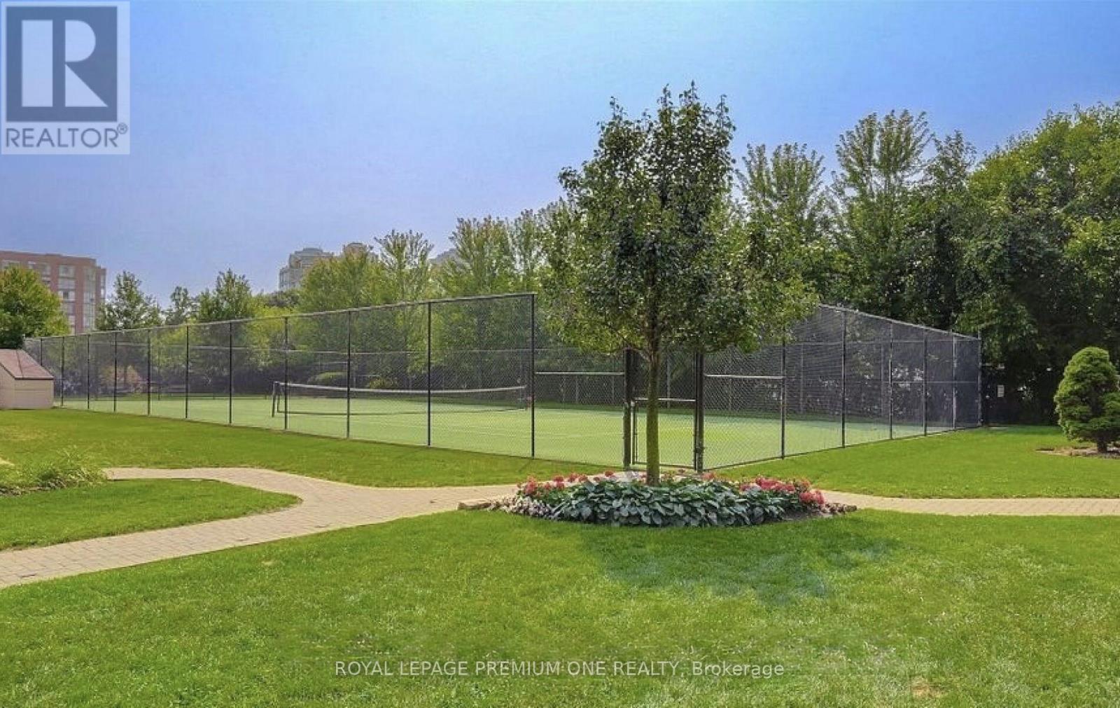 608 - 60 Southport Street, Toronto (High Park-Swansea), Ontario  M6S 3N4 - Photo 41 - W12391612