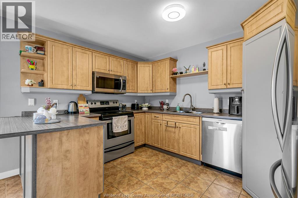 200 Riverview Avenue, Lasalle, Ontario  N9J 3Y1 - Photo 11 - 25023211