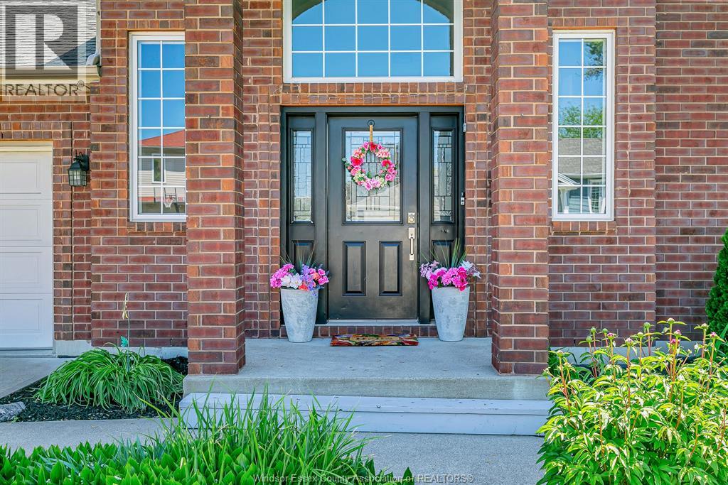 200 Riverview Avenue, Lasalle, Ontario  N9J 3Y1 - Photo 3 - 25023211