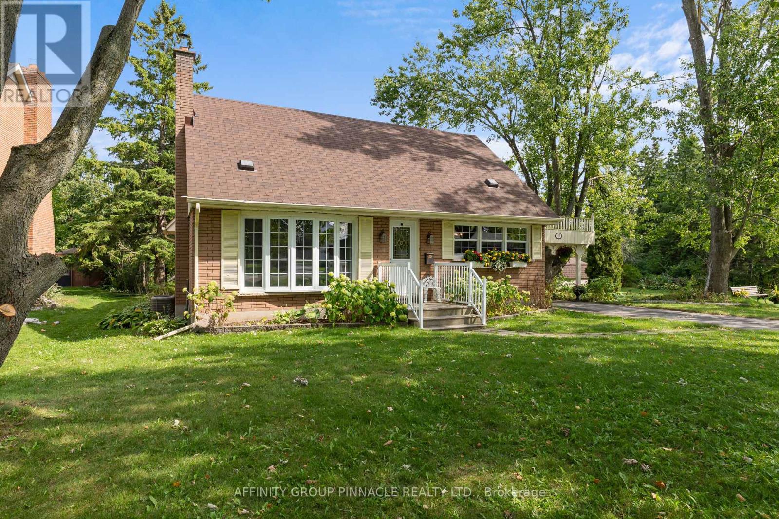 17 Richard Avenue, Kawartha Lakes, Ontario  K9V 5H4 - Photo 2 - X12399231