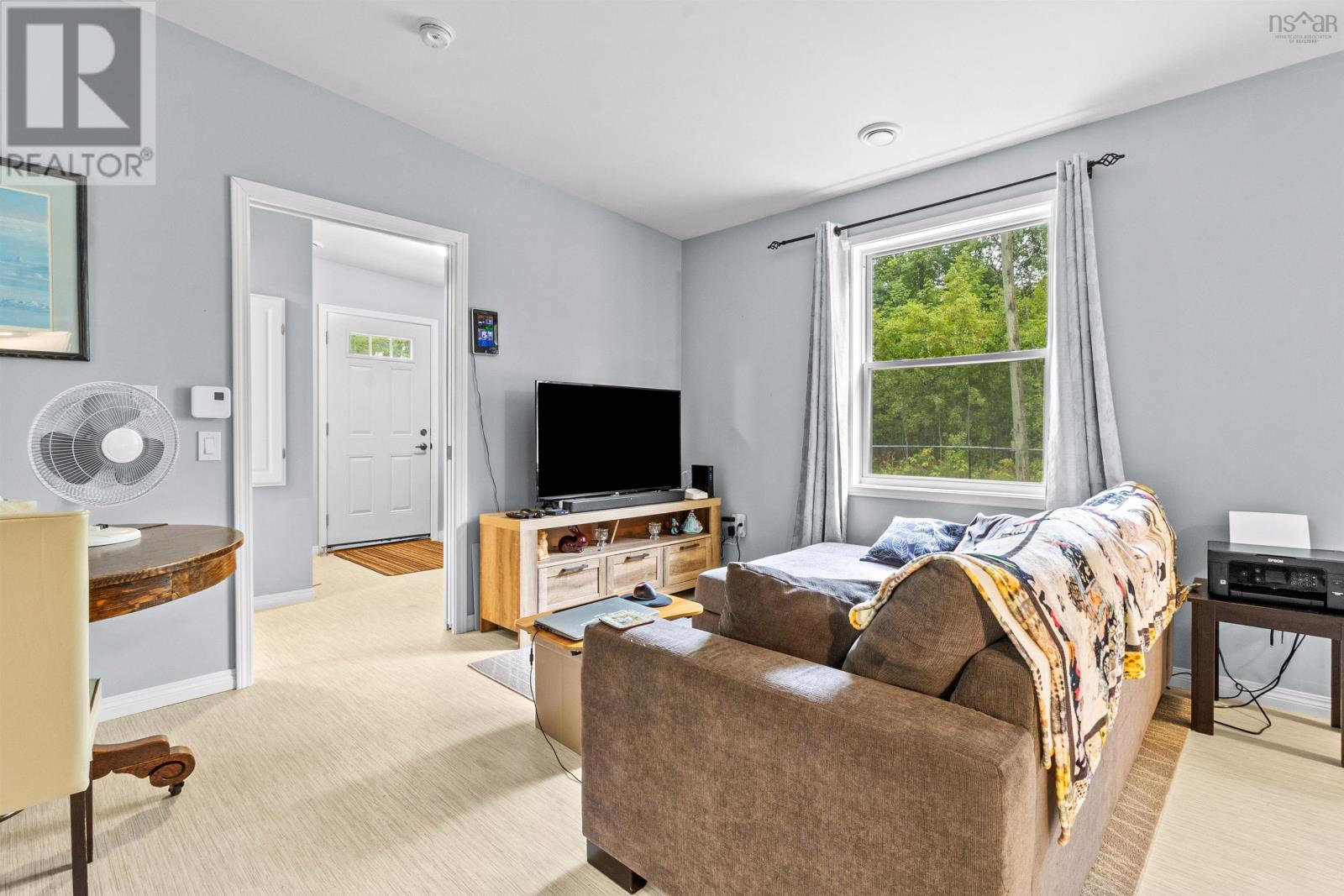 Property at 7 Mansfield Lane image 5