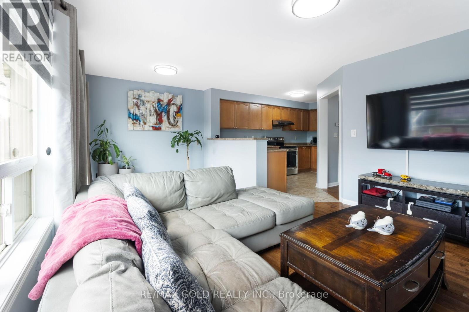 42 Murphy Road, Brampton, Ontario  L6S 0B1 - Photo 13 - W12395308