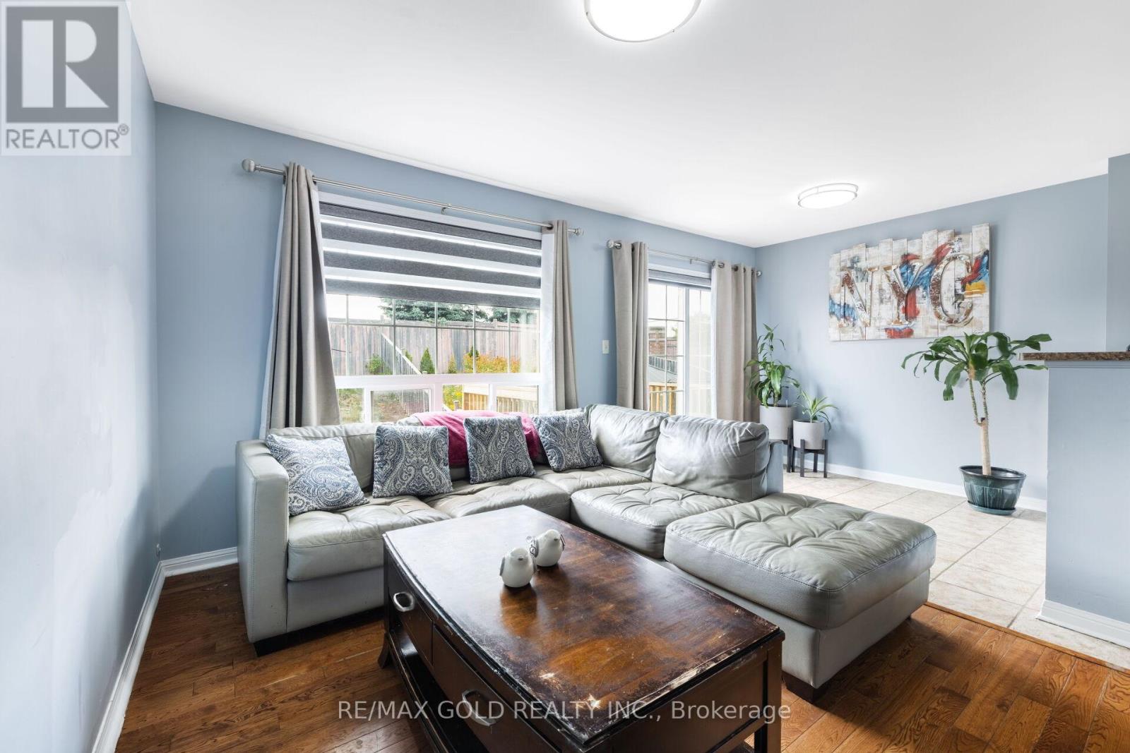 42 Murphy Road, Brampton, Ontario  L6S 0B1 - Photo 12 - W12395308
