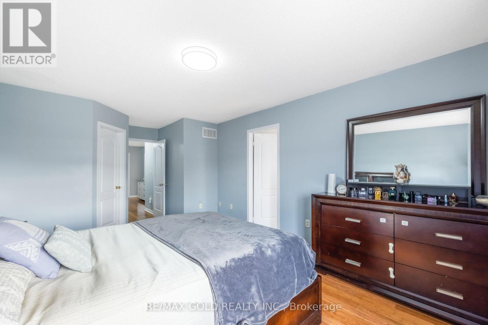 42 Murphy Road, Brampton, Ontario  L6S 0B1 - Photo 24 - W12395308
