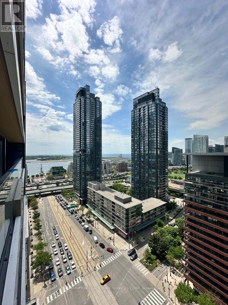 2101 - 3 CONCORD CITYPLACE WAY, Toronto, Ontario