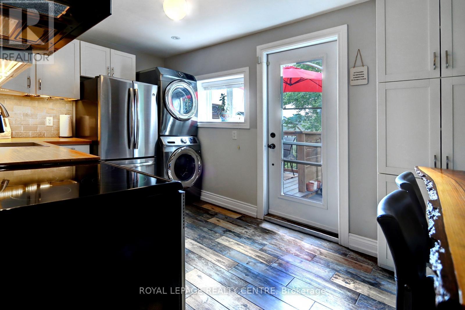 23 Wyndham Street, Toronto, Ontario  M6K 1R8 - Photo 16 - C12399244