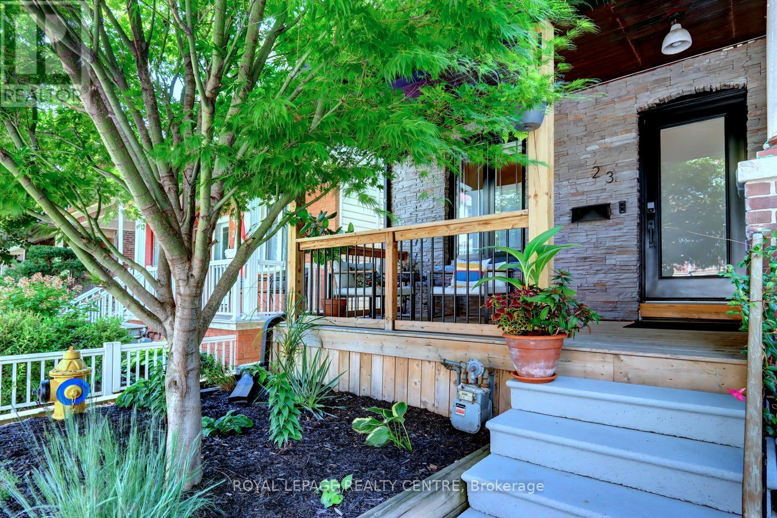 Property at 23 WYNDHAM STREET image 2
