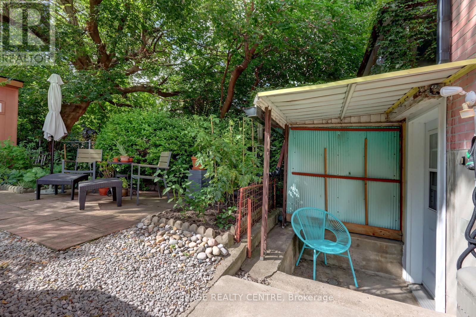 23 Wyndham Street, Toronto, Ontario  M6K 1R8 - Photo 36 - C12399244