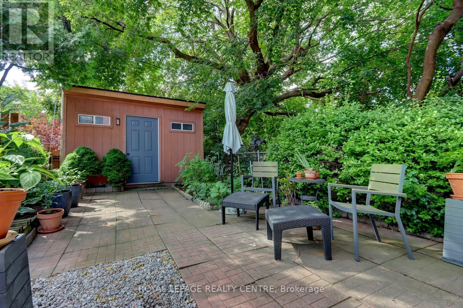 23 Wyndham Street, Toronto, Ontario  M6K 1R8 - Photo 37 - C12399244