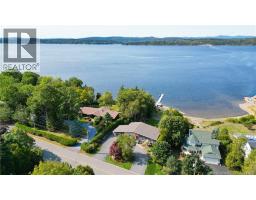 1005 KENNEBECASIS Drive