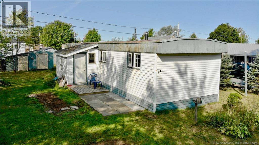 18 Dupuis, Lakeville, New Brunswick  E1H 1E4 - Photo 1 - NB126549