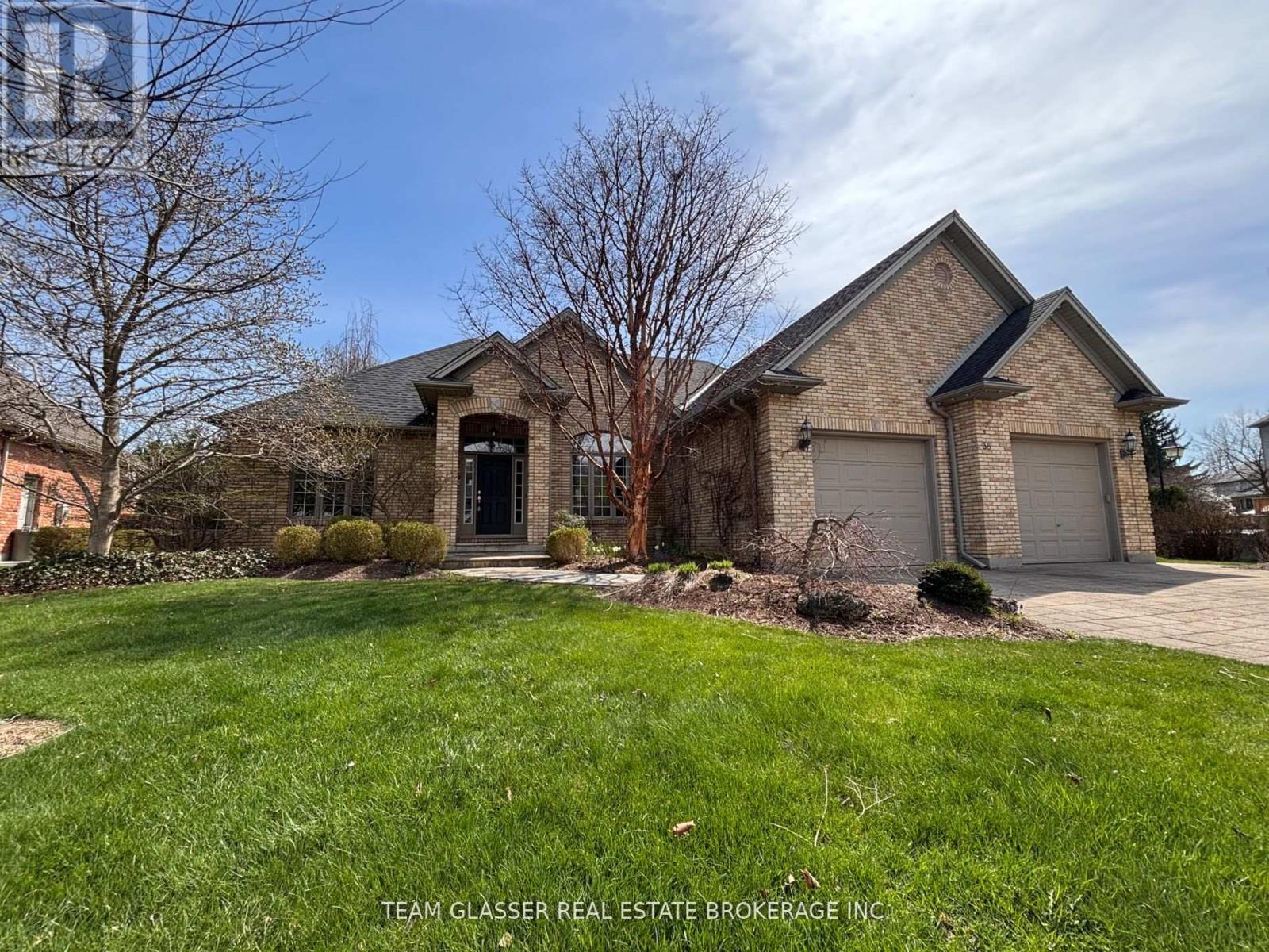 38 Butternut Grove, London South, Ontario  N6K 4J4 - Photo 2 - X12399347