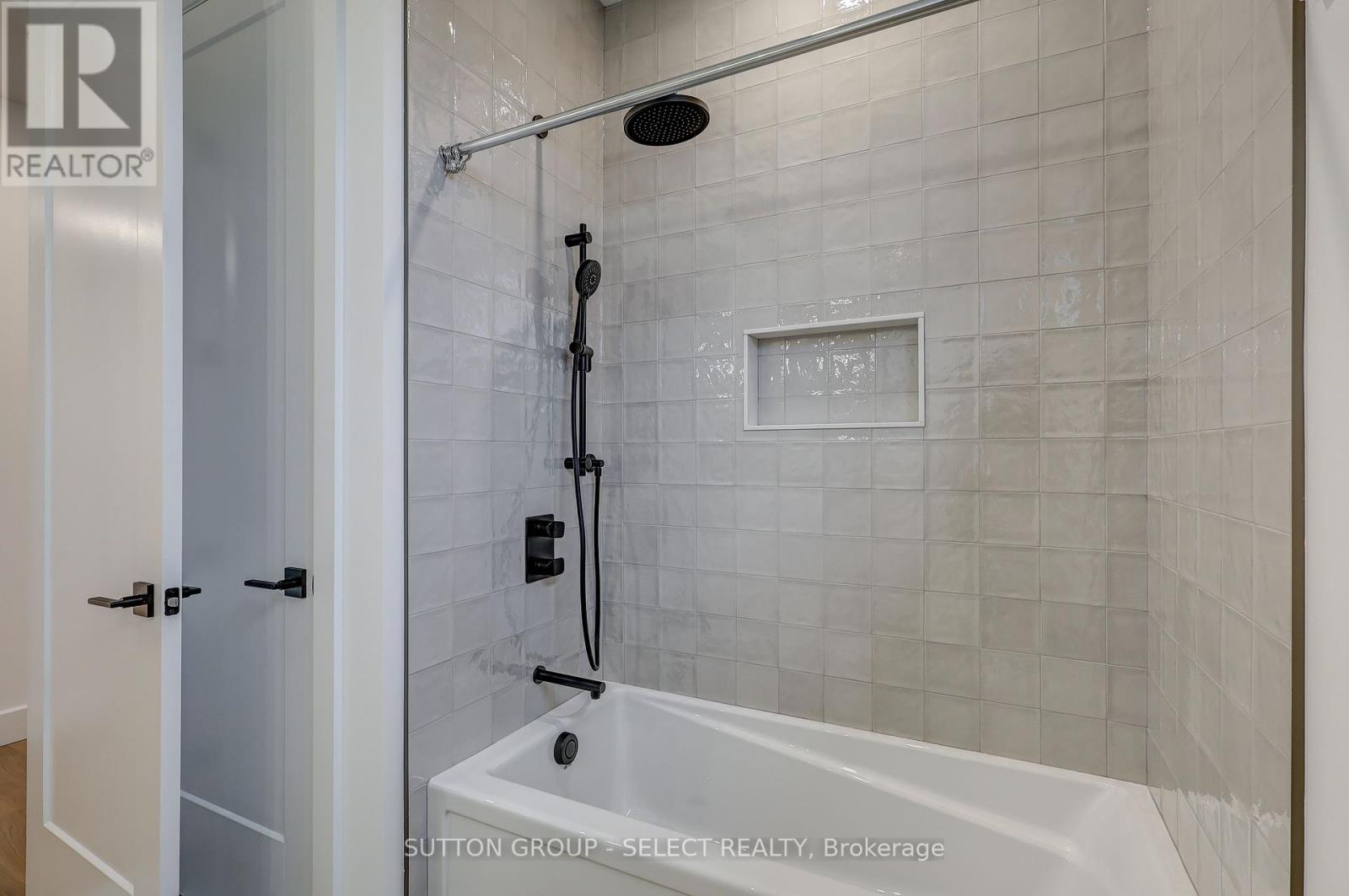 5 Sycamore Road, Southwold, Ontario  N5P 3T2 - Photo 26 - X12399402