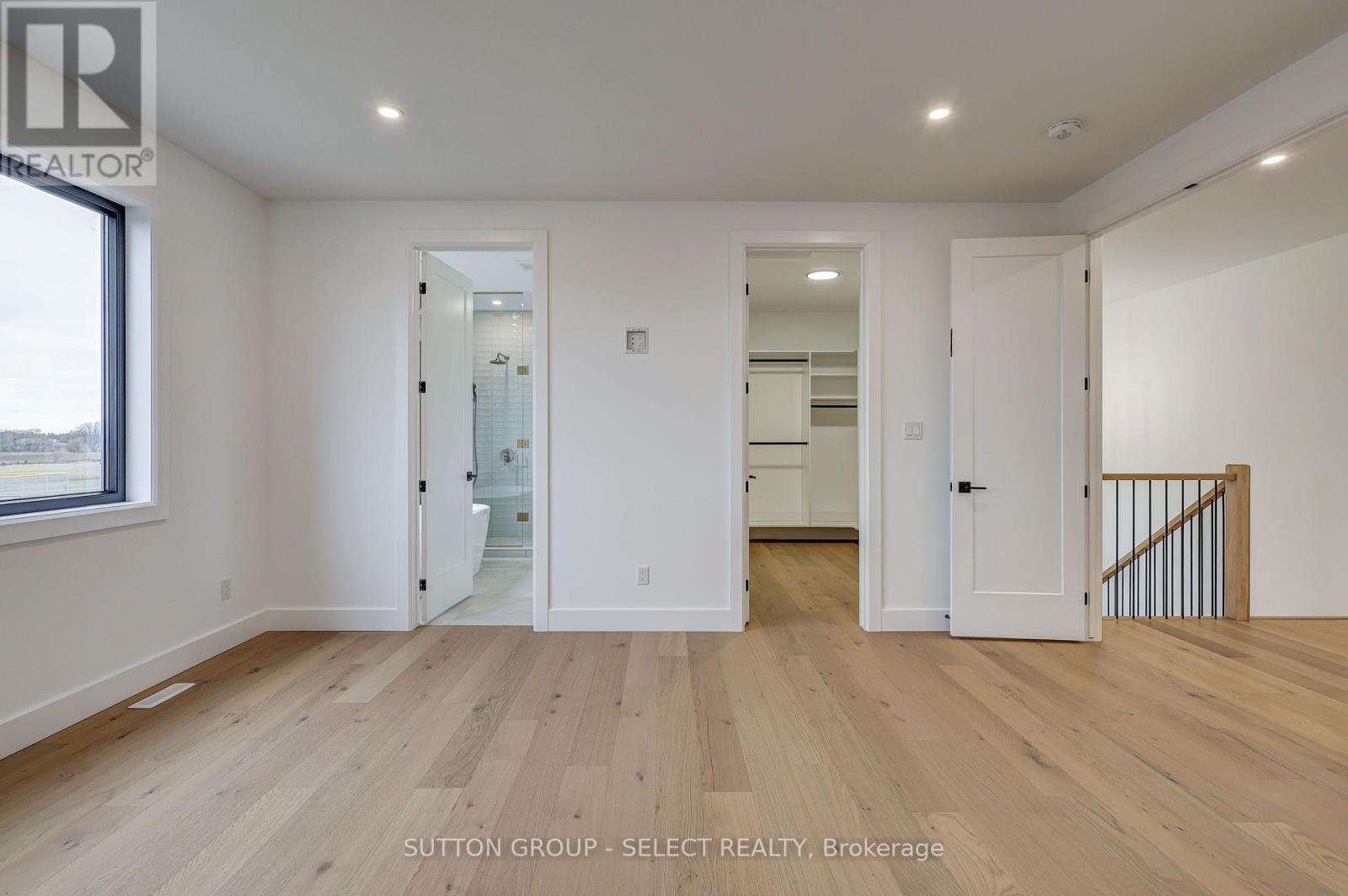 5 Sycamore Road, Southwold, Ontario  N5P 3T2 - Photo 32 - X12399402