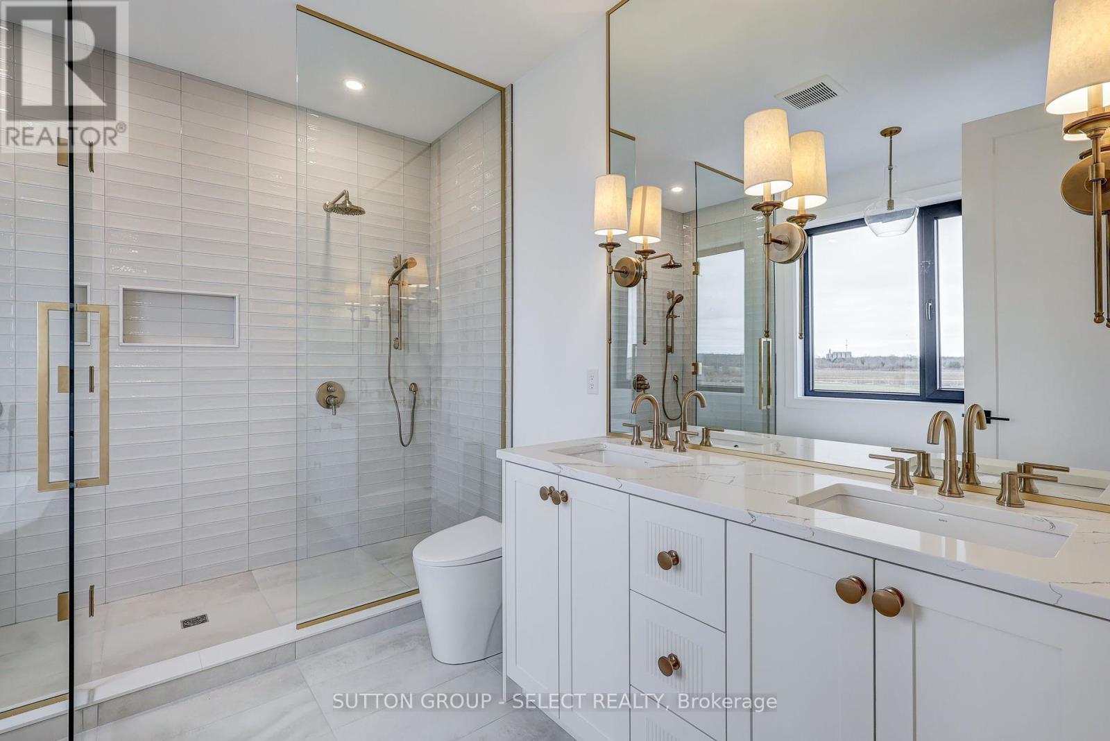 5 Sycamore Road, Southwold, Ontario  N5P 3T2 - Photo 35 - X12399402