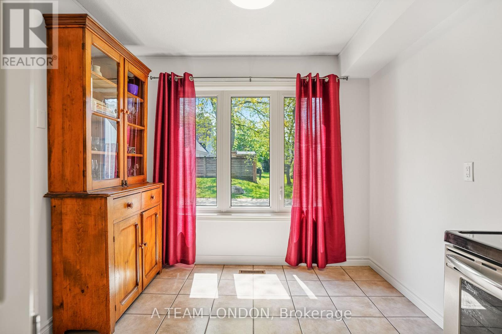 Lorem Ipsum Dolor Sit Amet, London North, Ontario  N6C  - Photo 7 - DEMO28853601