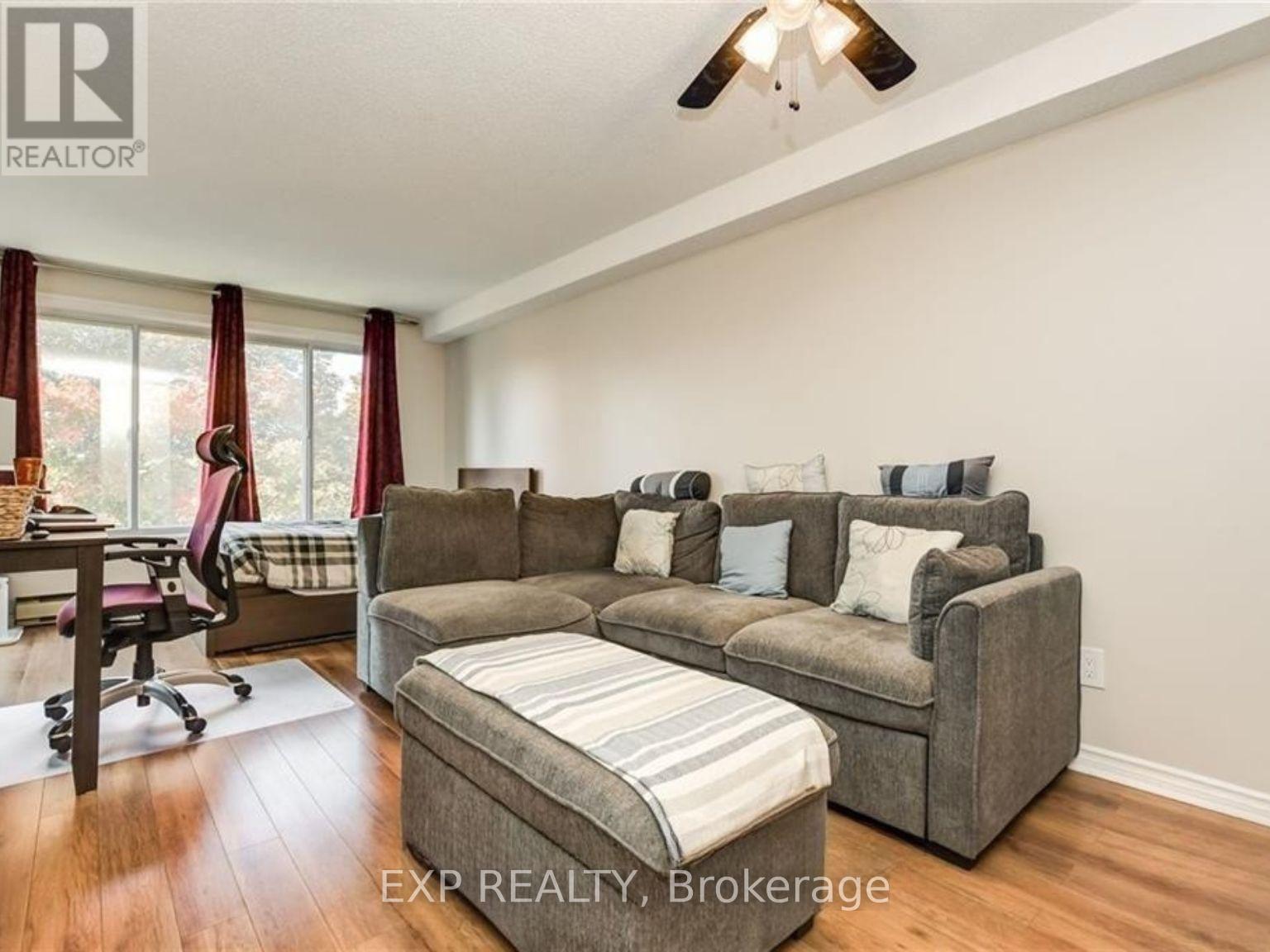 306 - 6376 Bilberry Drive, Ottawa, Ontario  K1C 4P6 - Photo 13 - X12399366