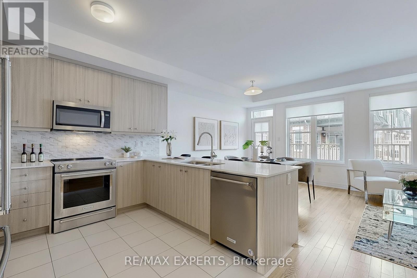5 - 8 Church Street, Vaughan, Ontario  L6A 3Z3 - Photo 12 - N12399256