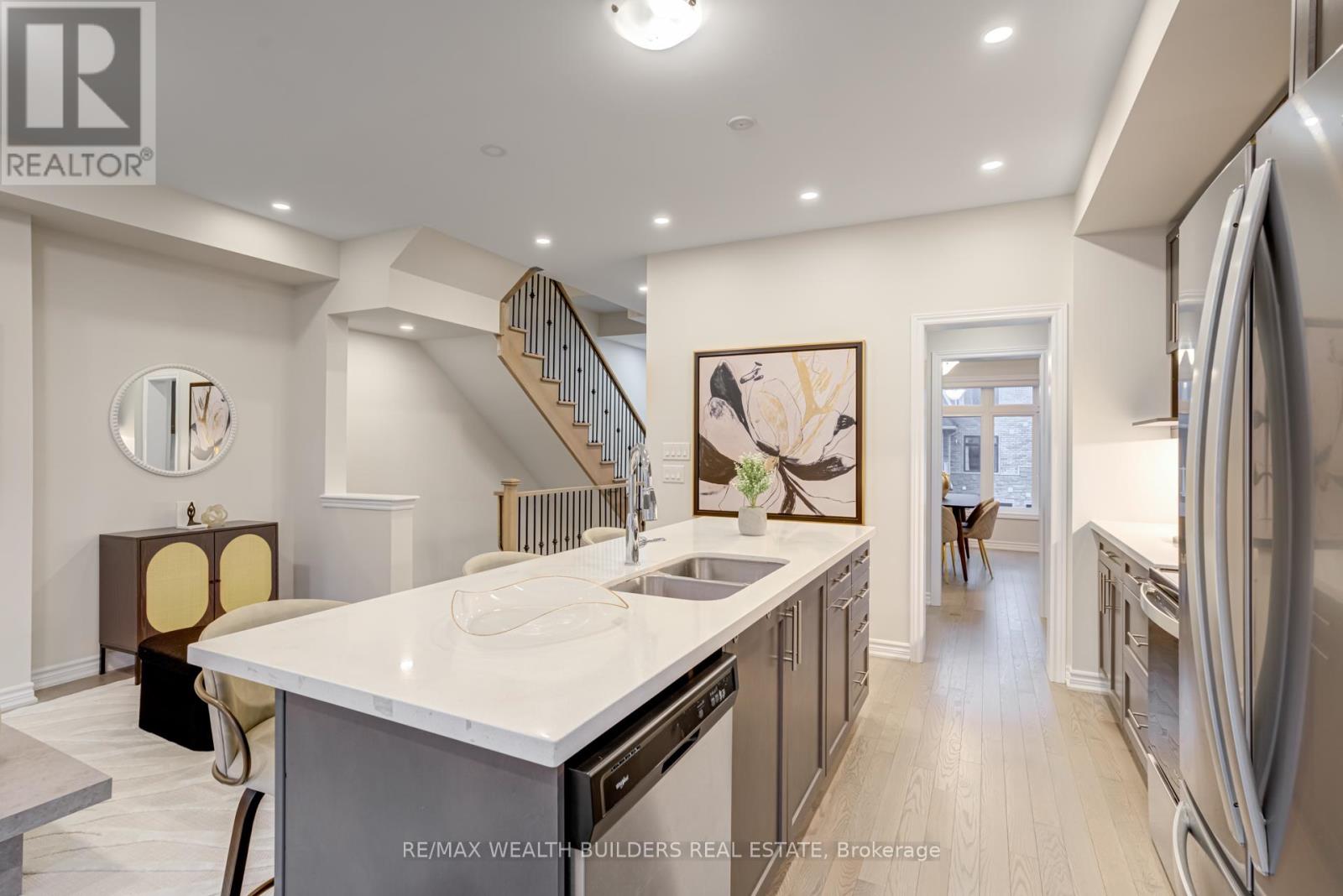 31 William Shearn Crescent, Markham, Ontario  L6C 3J3 - Photo 18 - N12399311