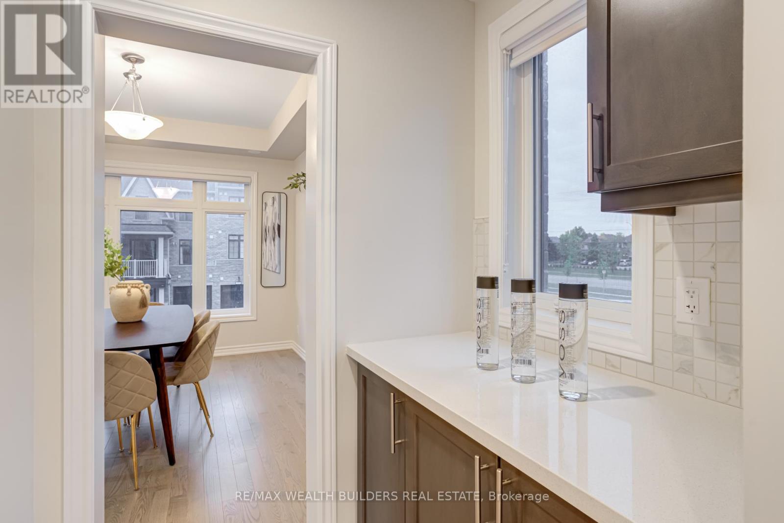 31 William Shearn Crescent, Markham, Ontario  L6C 3J3 - Photo 20 - N12399311