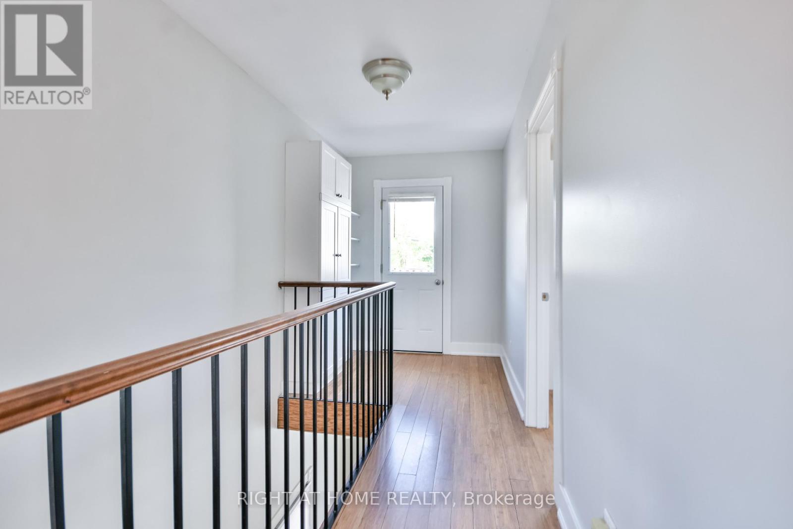 9 Sophia Street W, Barrie, Ontario  L4N 1H9 - Photo 7 - S12399229