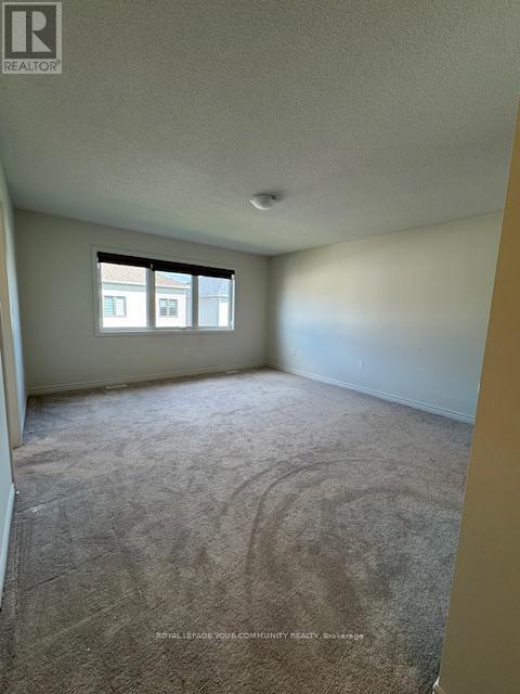 65 Phoenix Boulevard, Barrie, Ontario  L9J 0P7 - Photo 12 - S12399283