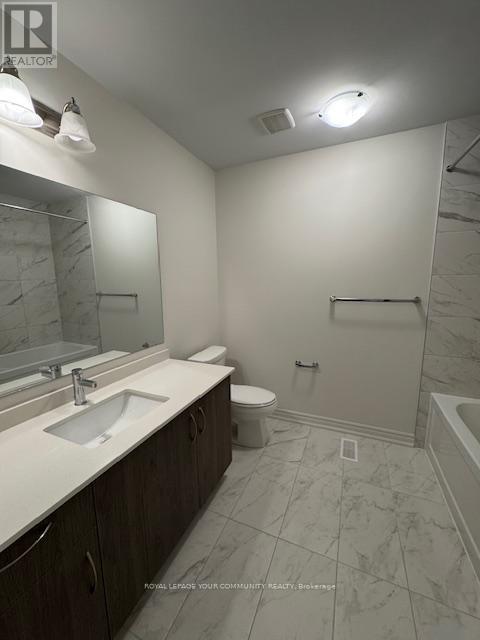 65 Phoenix Boulevard, Barrie, Ontario  L9J 0P7 - Photo 16 - S12399283