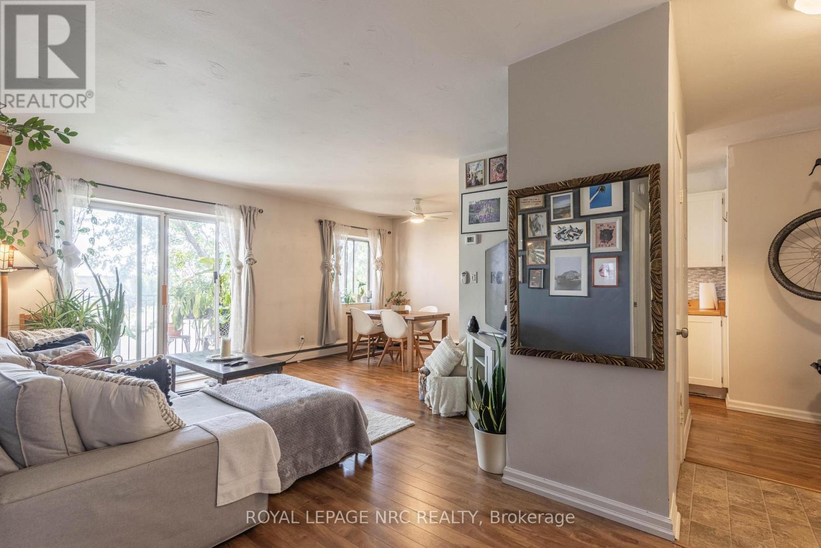 34 - 456 Carlton Street, St. Catharines, Ontario  L2M 4X1 - Photo 11 - X12399488