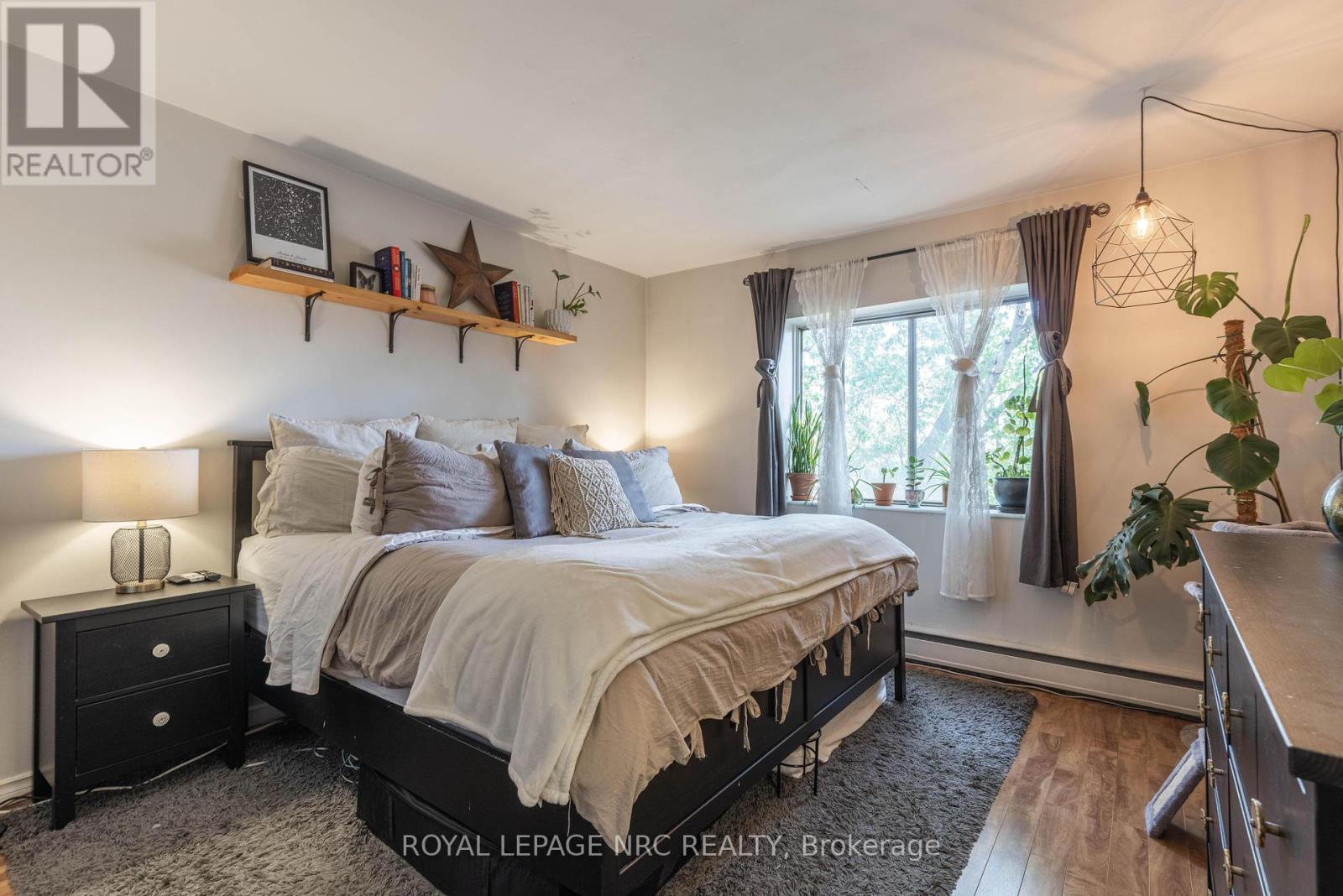 34 - 456 Carlton Street, St. Catharines, Ontario  L2M 4X1 - Photo 13 - X12399488