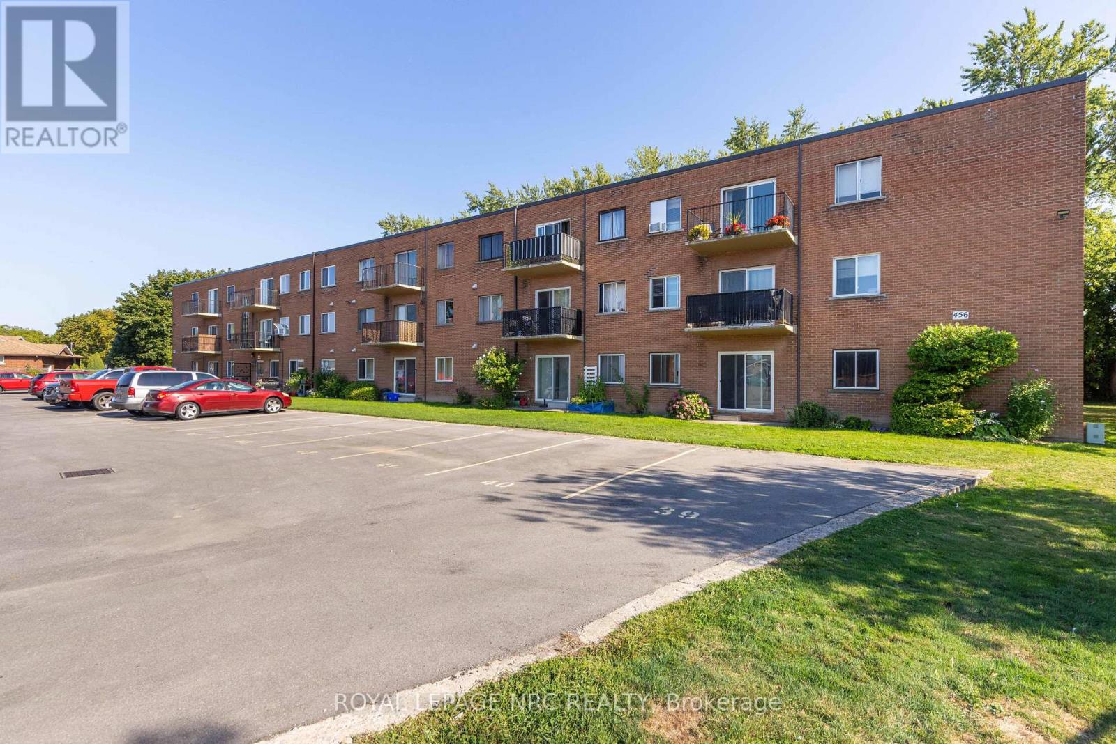 34 - 456 Carlton Street, St. Catharines, Ontario  L2M 4X1 - Photo 19 - X12399488