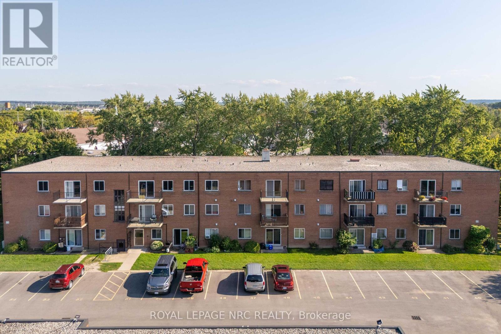 34 - 456 Carlton Street, St. Catharines, Ontario  L2M 4X1 - Photo 21 - X12399488