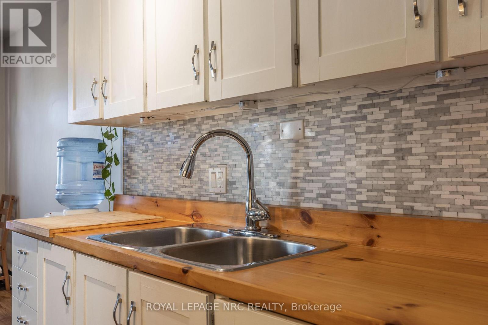 34 - 456 Carlton Street, St. Catharines, Ontario  L2M 4X1 - Photo 8 - X12399488